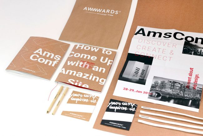 las imprentas online como Impresum hacen welcome packs como este para los premios AWWWARDS