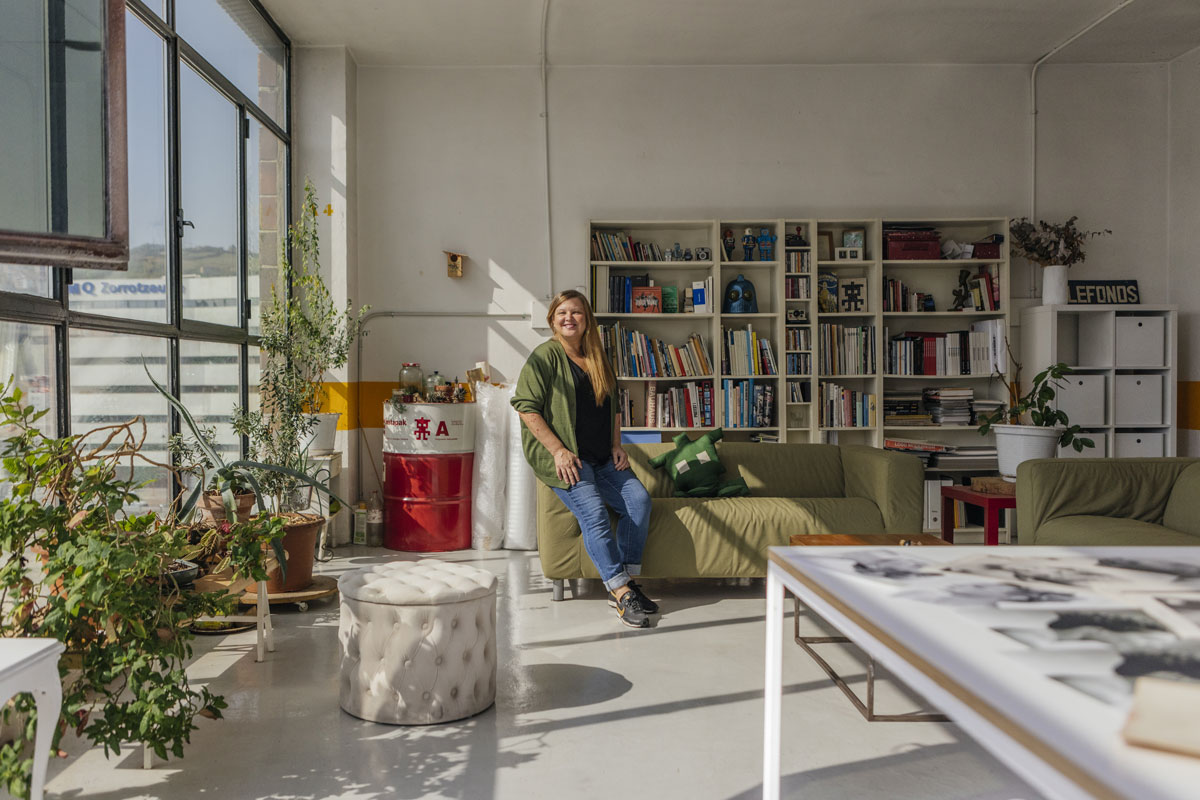 Susana Blasco en su estudio de Bilbao. Foto: Maria Mira